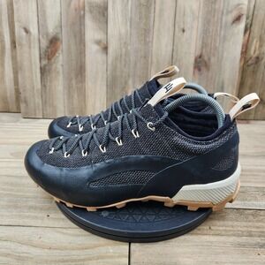 Naglev Unico Mens 8.5 Womens size 9.5 Outdoor Trail Technical Hiking Shoes